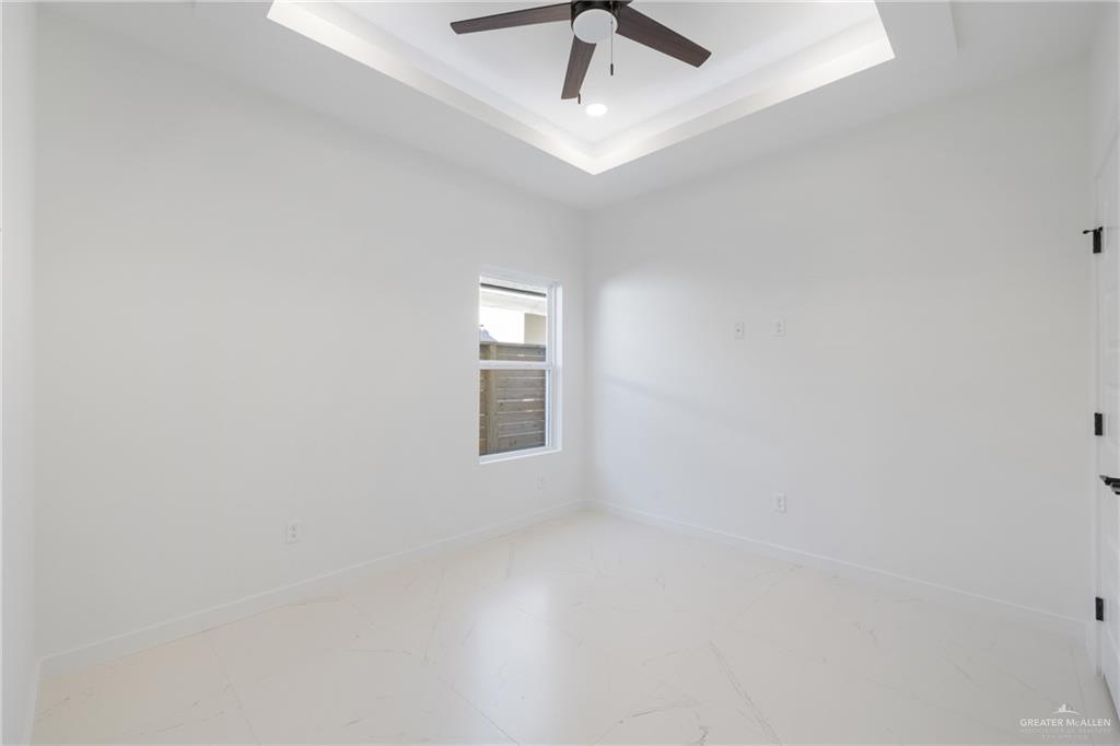 2705 East Pecos Road Edinburg, TX 78542 - Photo 8 of 17