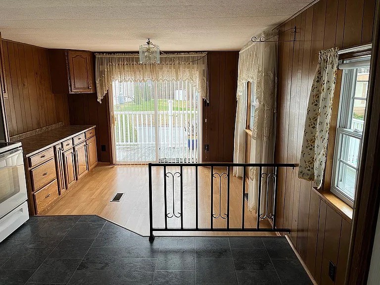 10 Ln 7 Coventry, RI 02816 - Photo 13 of 21