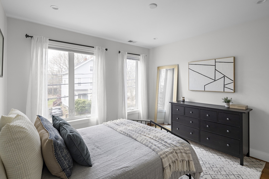 6 Ashland Street, Unit 2 Boston, MA 02122 - Photo 16 of 27