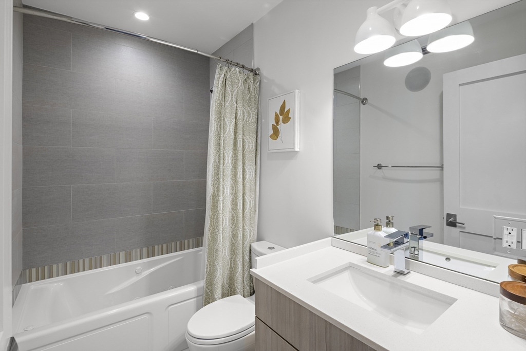6 Ashland Street, Unit 2 Boston, MA 02122 - Photo 17 of 27