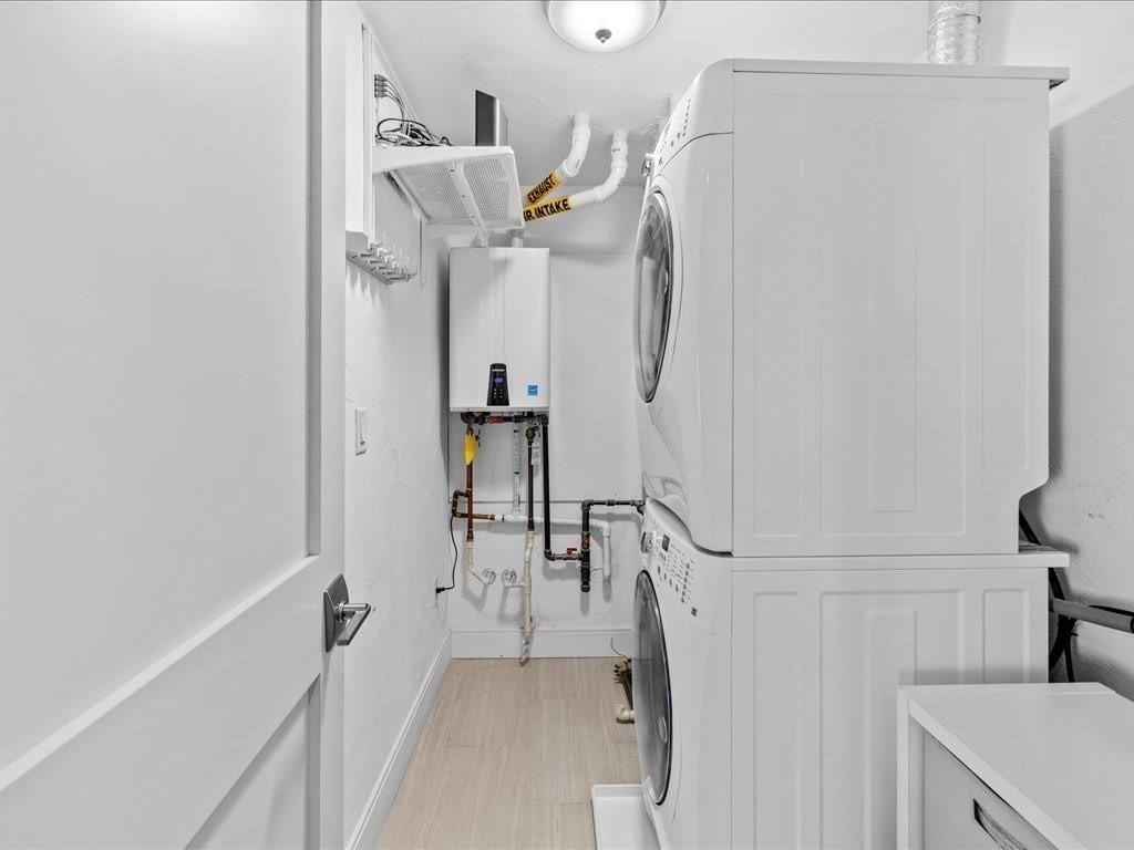 6 Ashland Street, Unit 2 Boston, MA 02122 - Photo 18 of 27