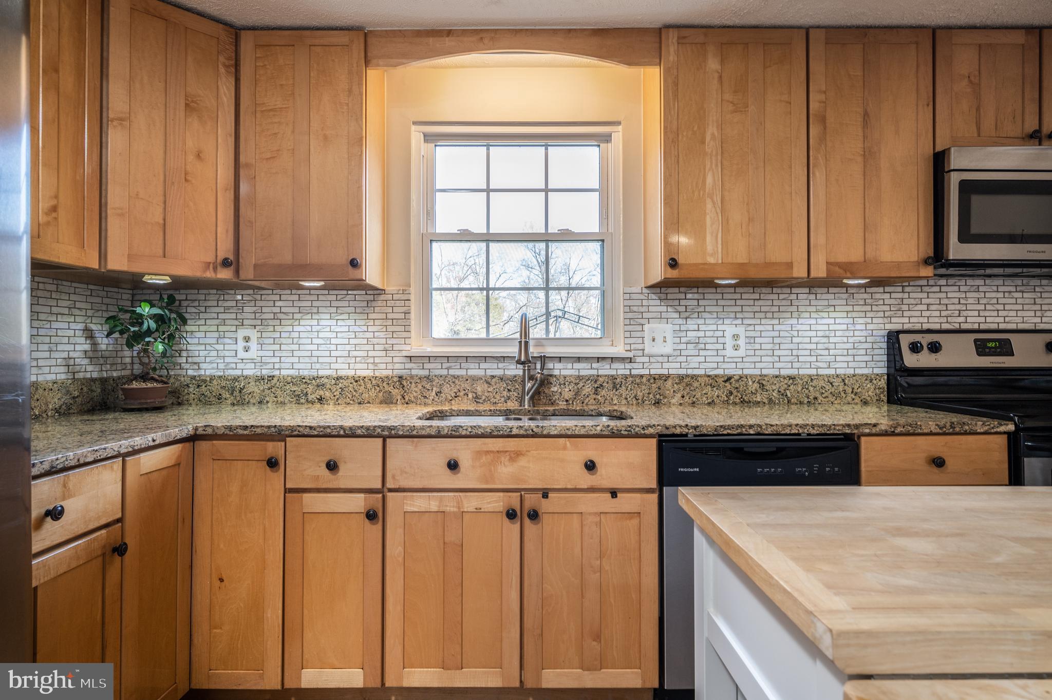 4403 Cub Run Road Chantilly, VA 20151 - Photo 14 of 48 KITCHEN 2