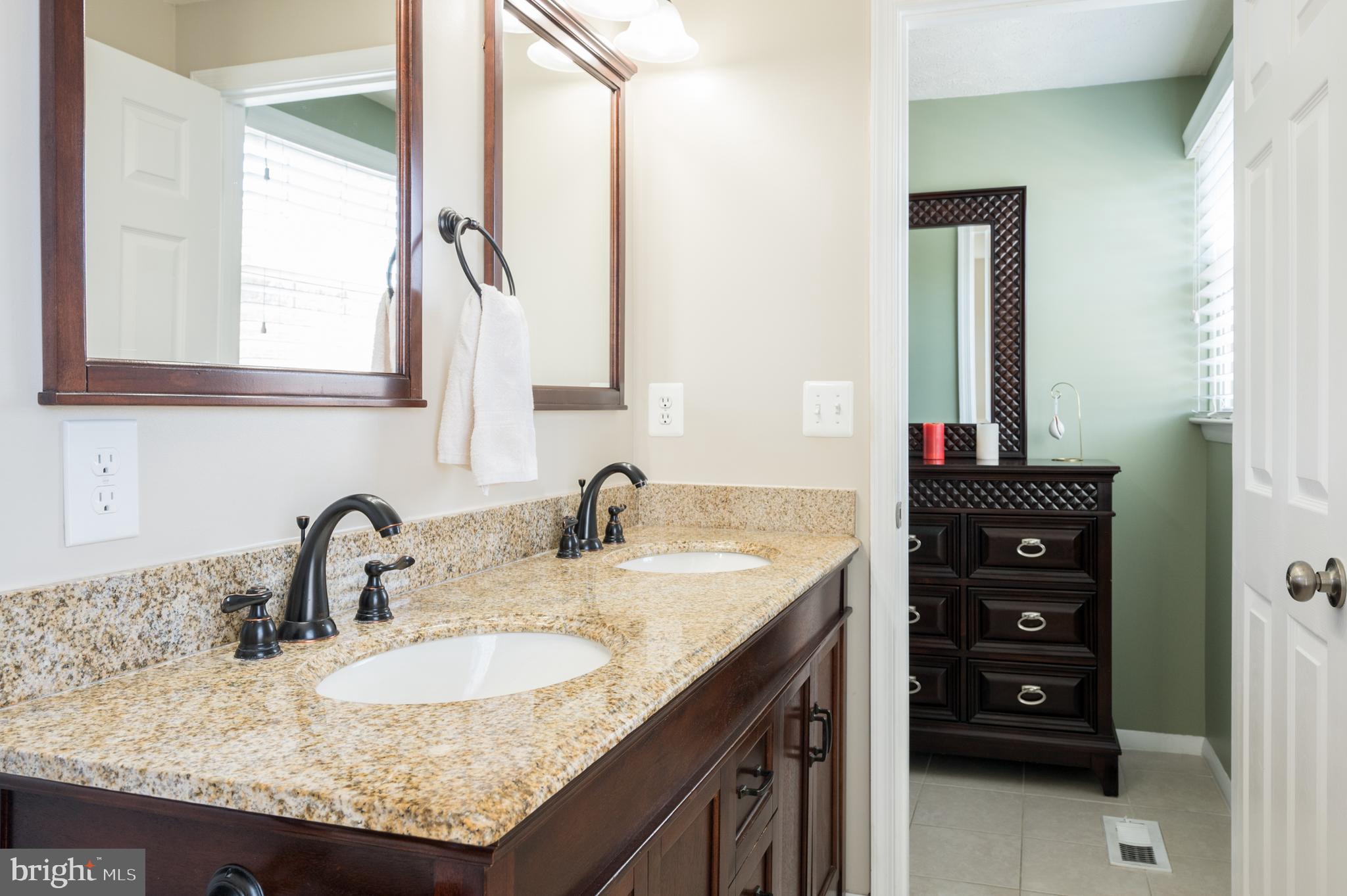 4403 Cub Run Road Chantilly, VA 20151 - Photo 35 of 48 PRIMARY BATH 2