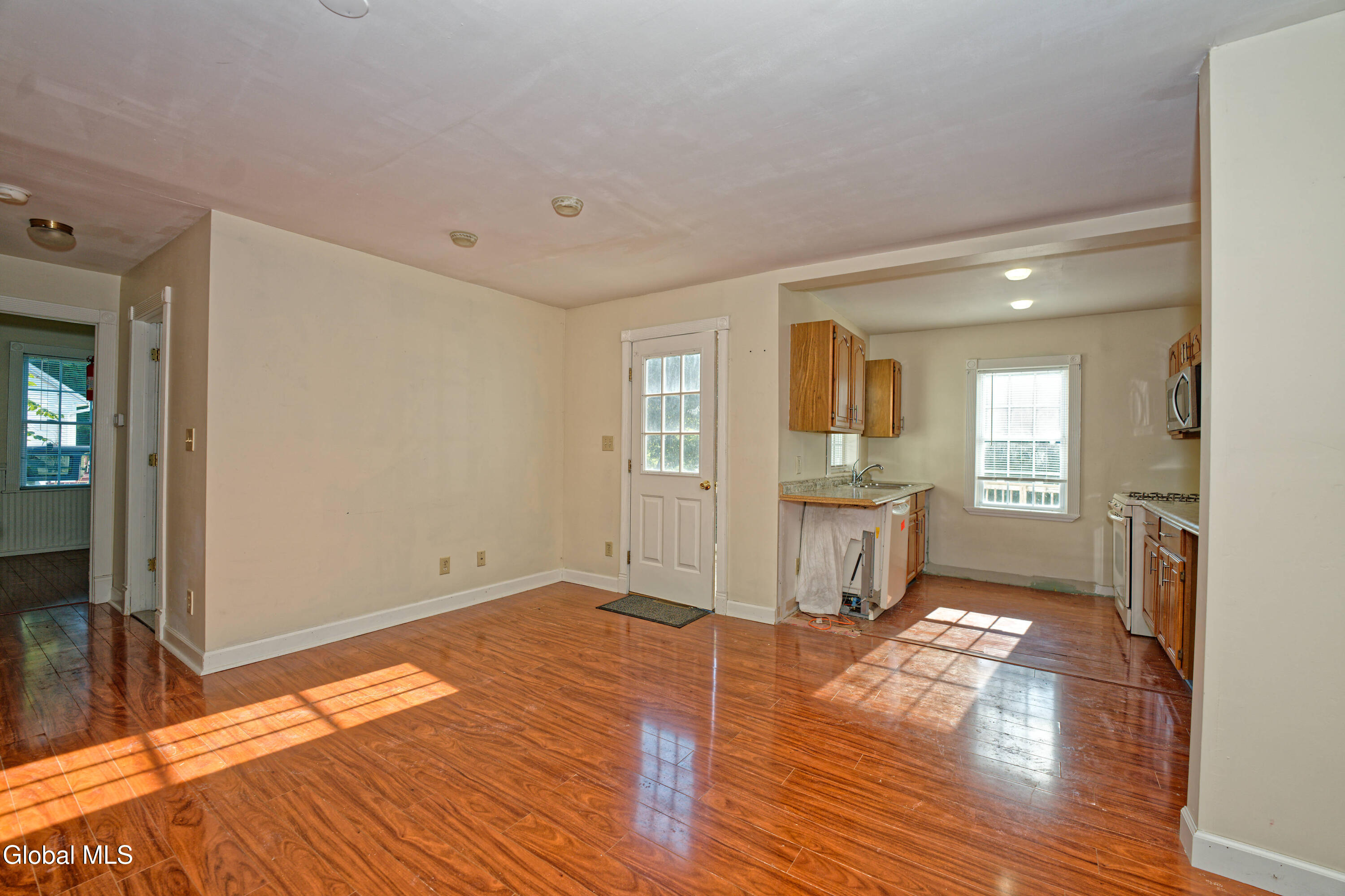 109 Schermerhorn Road Rotterdam, NY 12306 - Photo 24 of 75 1 Apt A 5