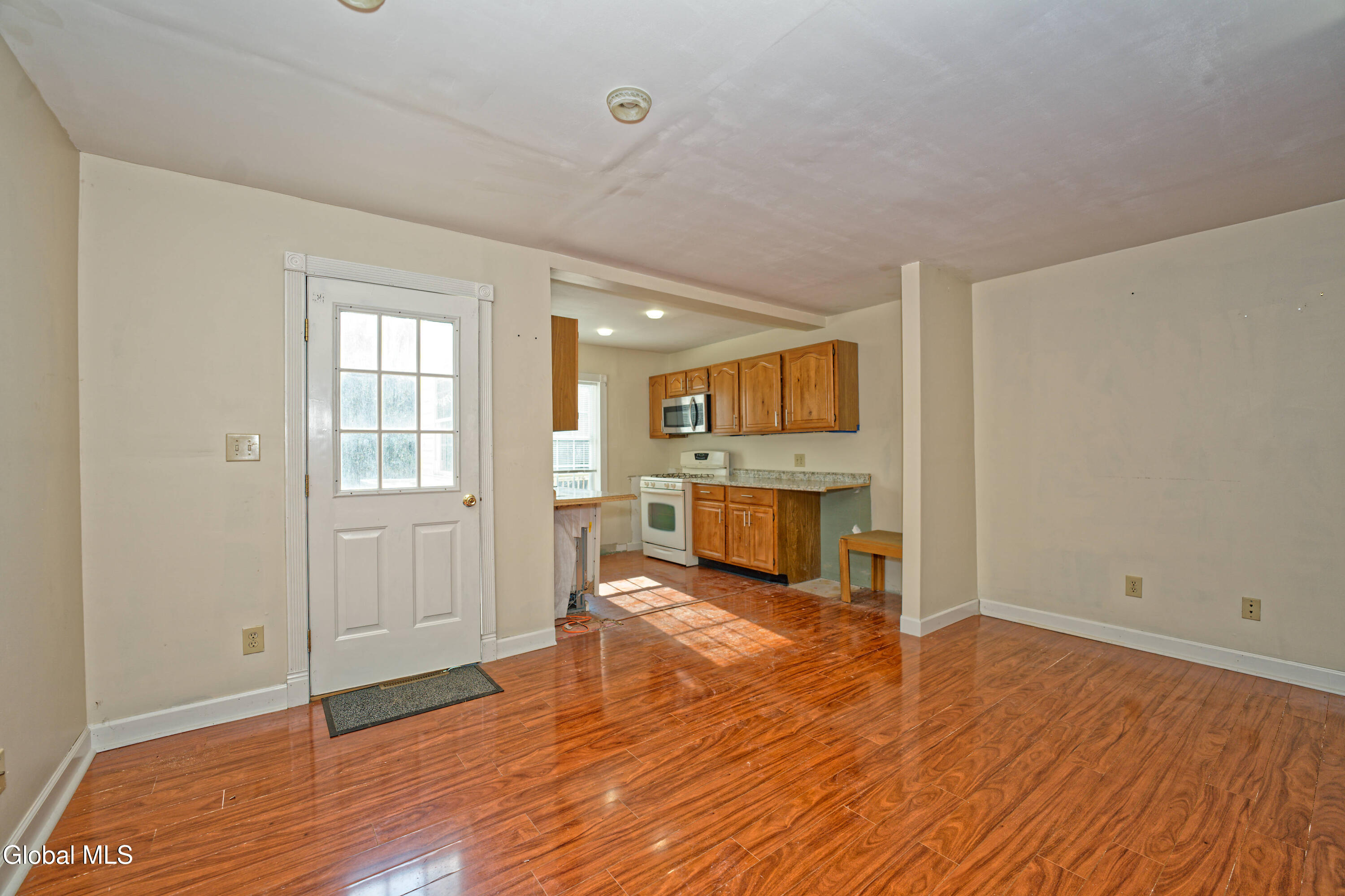 109 Schermerhorn Road Rotterdam, NY 12306 - Photo 25 of 75 1 Apt A 6