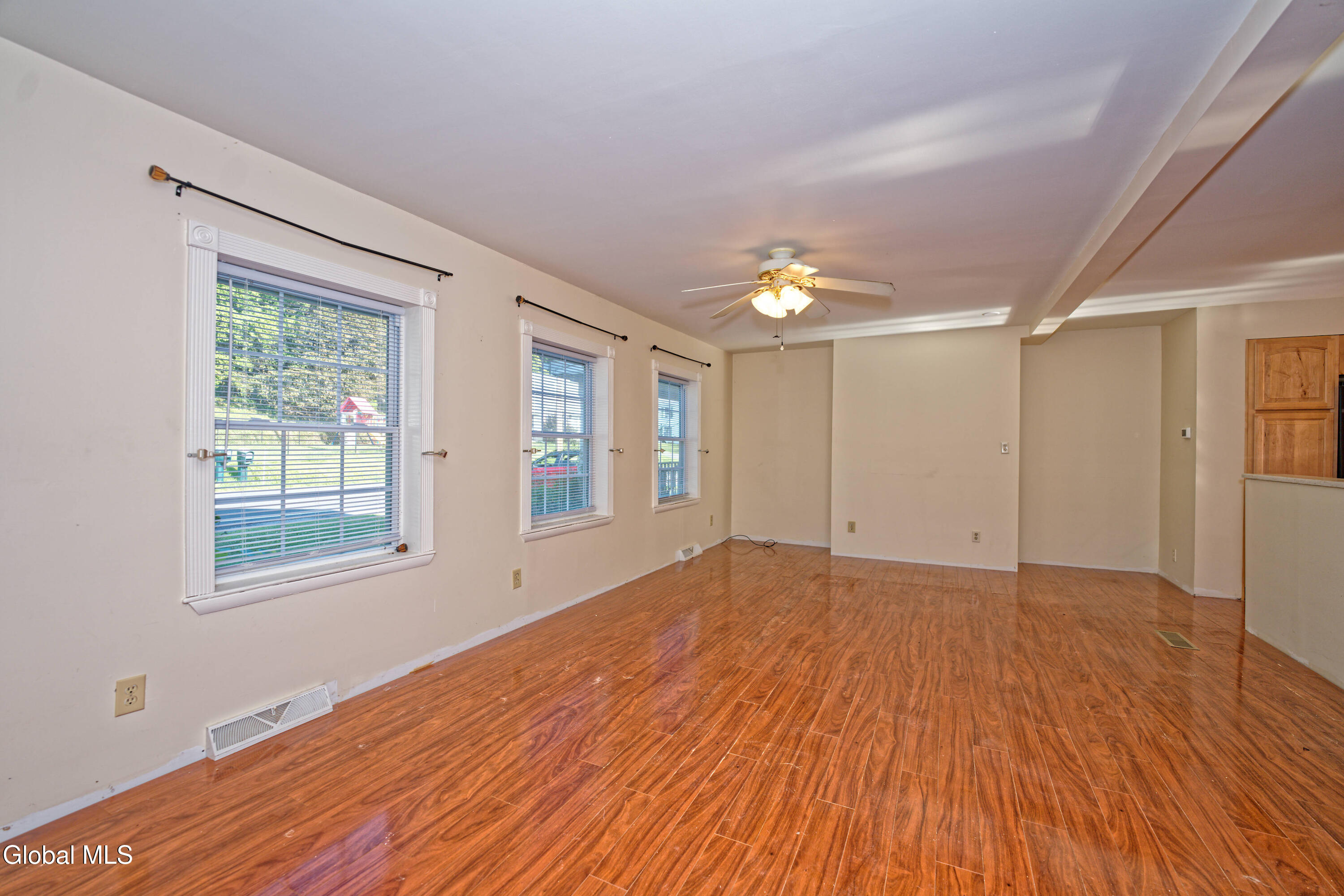 109 Schermerhorn Road Rotterdam, NY 12306 - Photo 41 of 75 2 Apt B 2