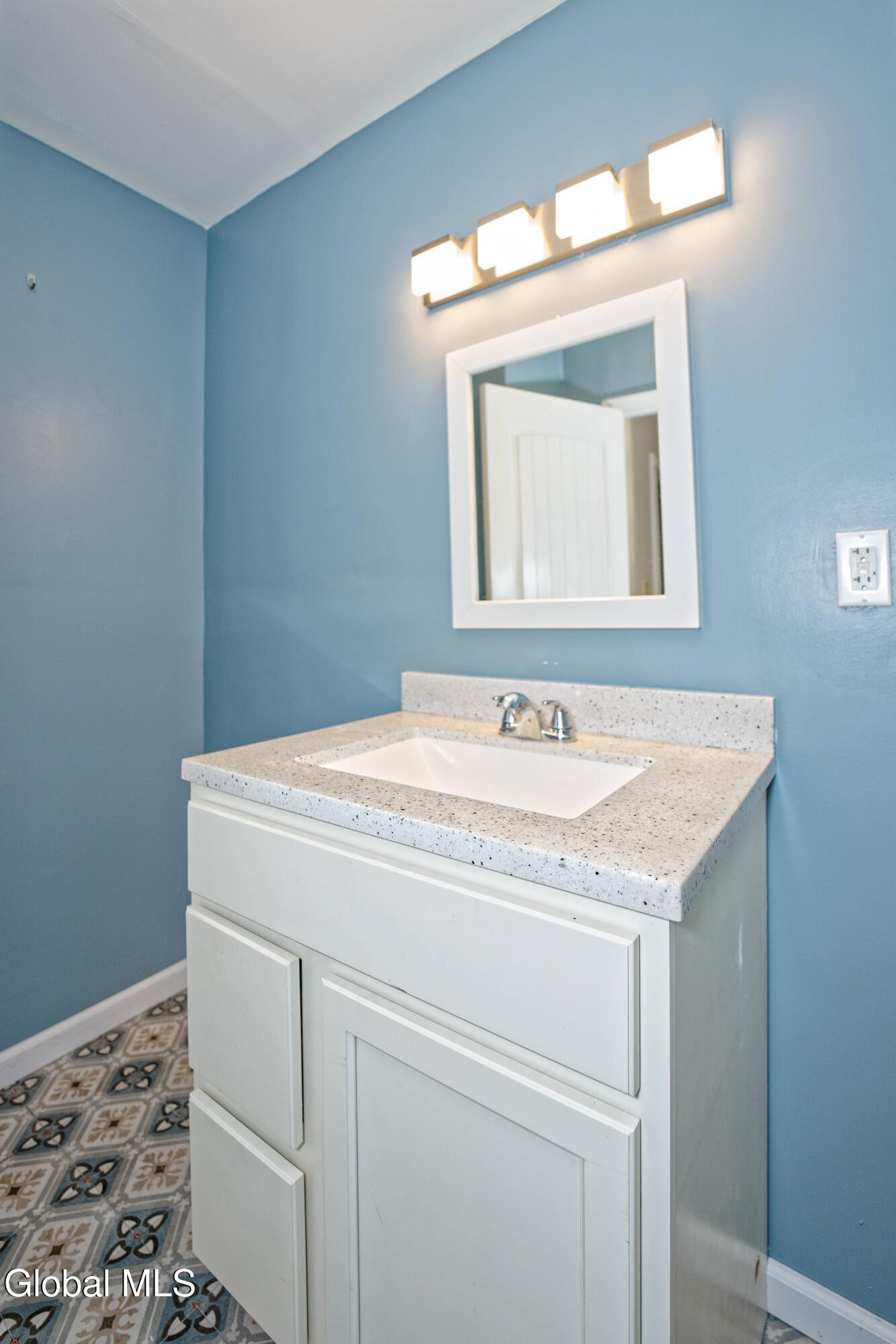 109 Schermerhorn Road Rotterdam, NY 12306 - Photo 47 of 75 2 Apt B 25