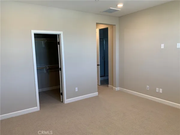 $3,925 | 1064 Delpy Vista Way, Vista, CA 92084