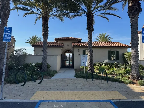 $3,925 | 1064 Delpy Vista Way, Vista, CA 92084