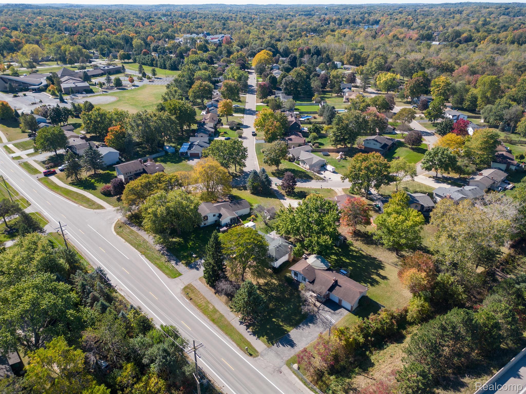 6154 Clarkston Road Clarkston, MI 48346 - Photo 65 of 73 AERIAL