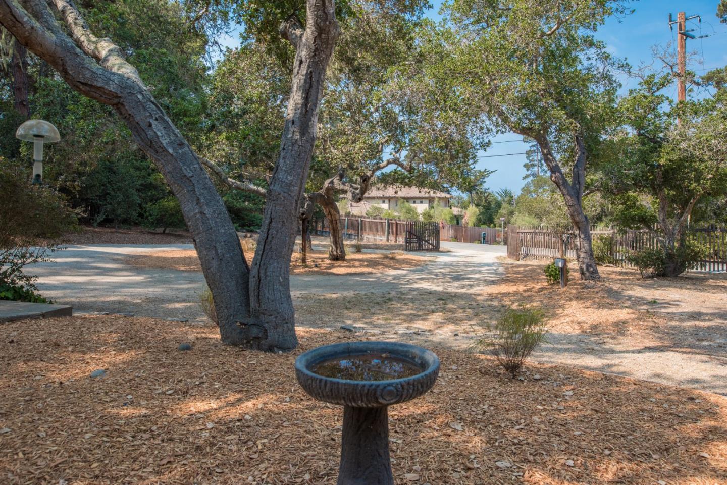 1476 Manor Road Monterey, CA 93940 - Photo 12 of 18 Gallery Image 12