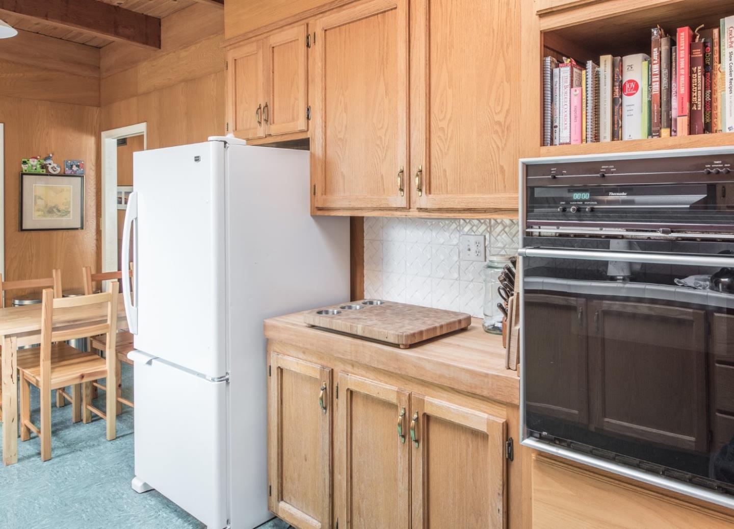 1476 Manor Road Monterey, CA 93940 - Photo 13 of 18 Gallery Image 13