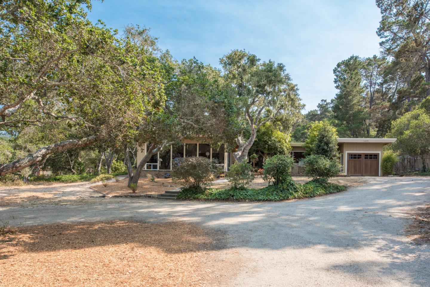 1476 Manor Road Monterey, CA 93940 - Photo 2 of 18 Gallery Image 2