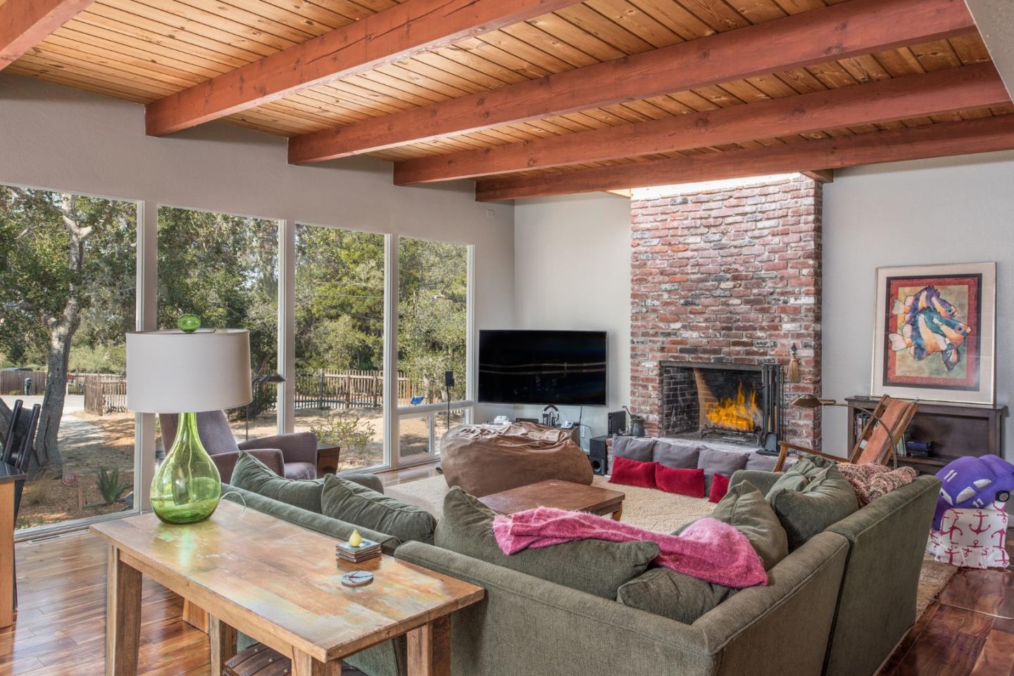 1476 Manor Road Monterey, CA 93940 - Photo 4 of 18 Gallery Image 4
