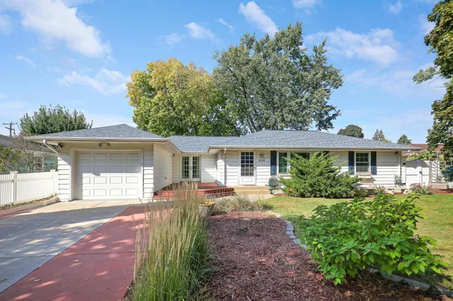 $2,675 | 6638 17th Avenue South, Richfield, MN 55423