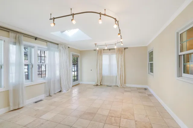 $2,675 | 6638 17th Avenue South, Richfield, MN 55423