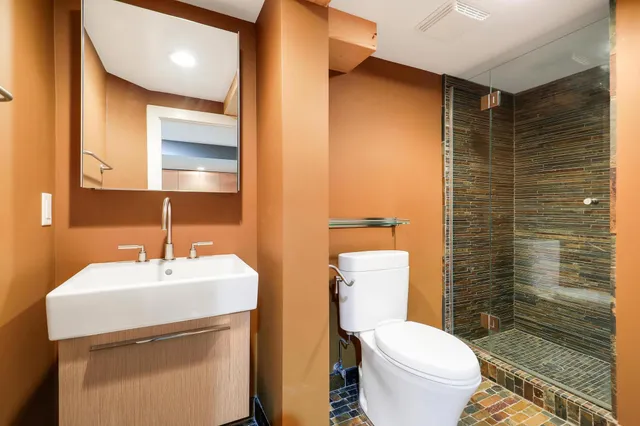 $2,675 | 6638 17th Avenue South, Richfield, MN 55423