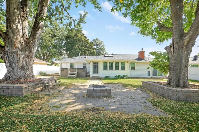 $2,675 | 6638 17th Avenue South, Richfield, MN 55423