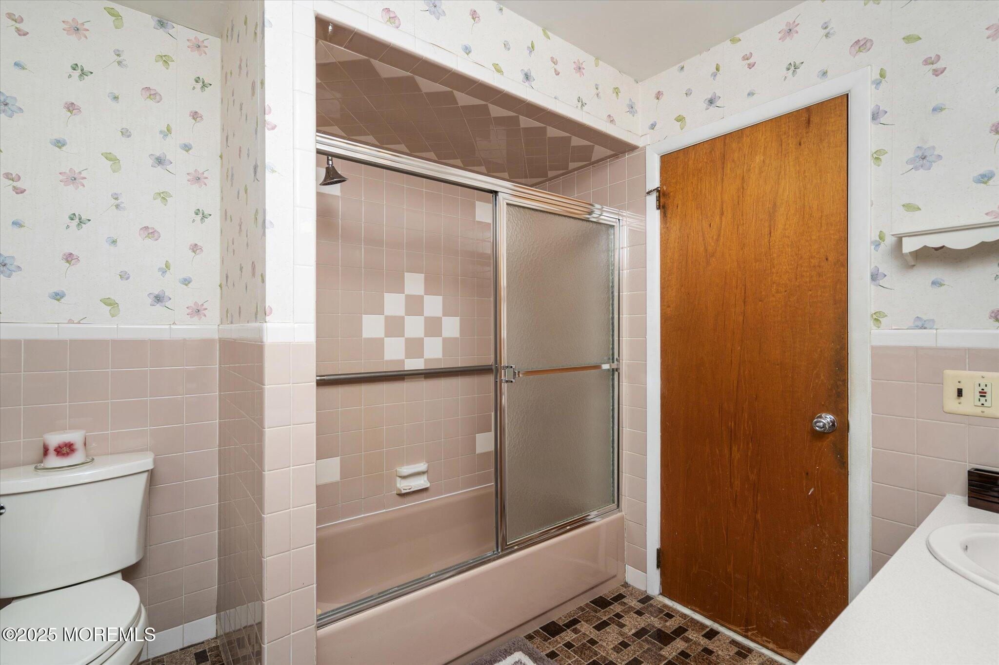 90 Valley Road Jackson, NJ 08527 - Photo 16 of 44 a bathroom with a shower and a toilet