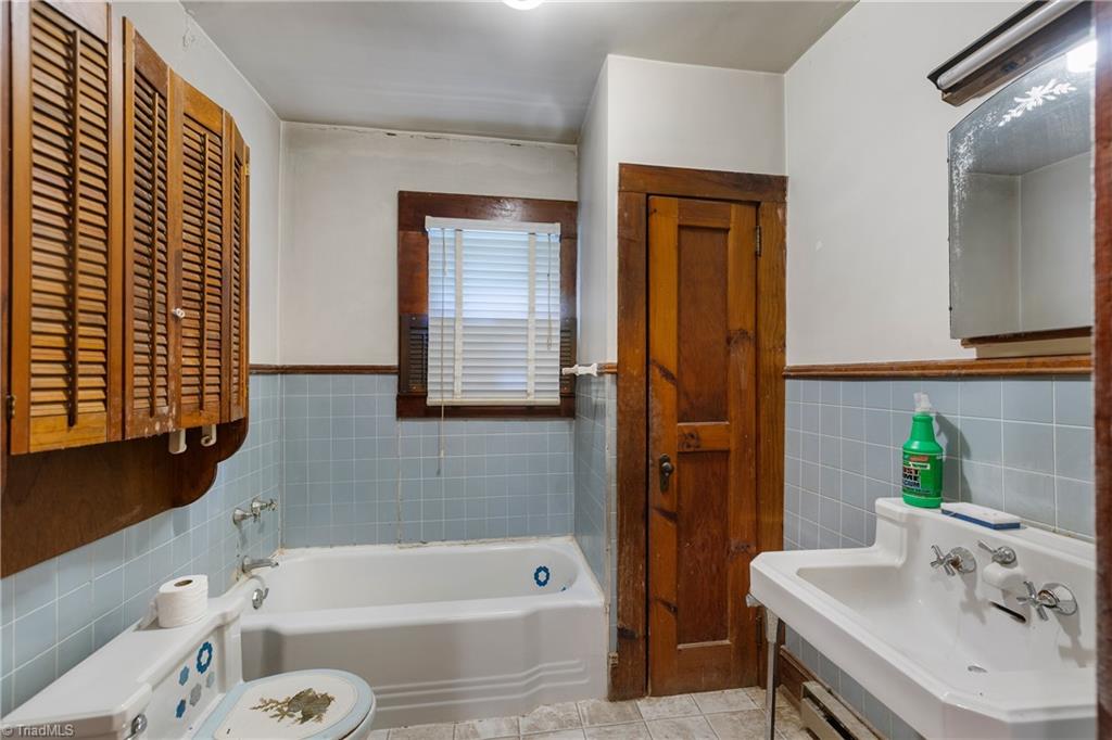 132 Horneytown Road High Point, NC 27265 - Photo 12 of 17 Gallery Image 12