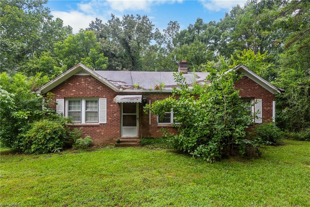 132 Horneytown Road High Point, NC 27265 - Photo 2 of 17 Gallery Image 2