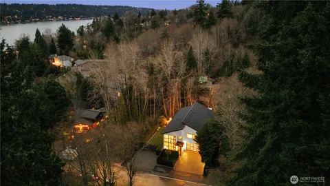 $2,649,998 | 11210 Southeast 74th Street, Newcastle, WA 98056