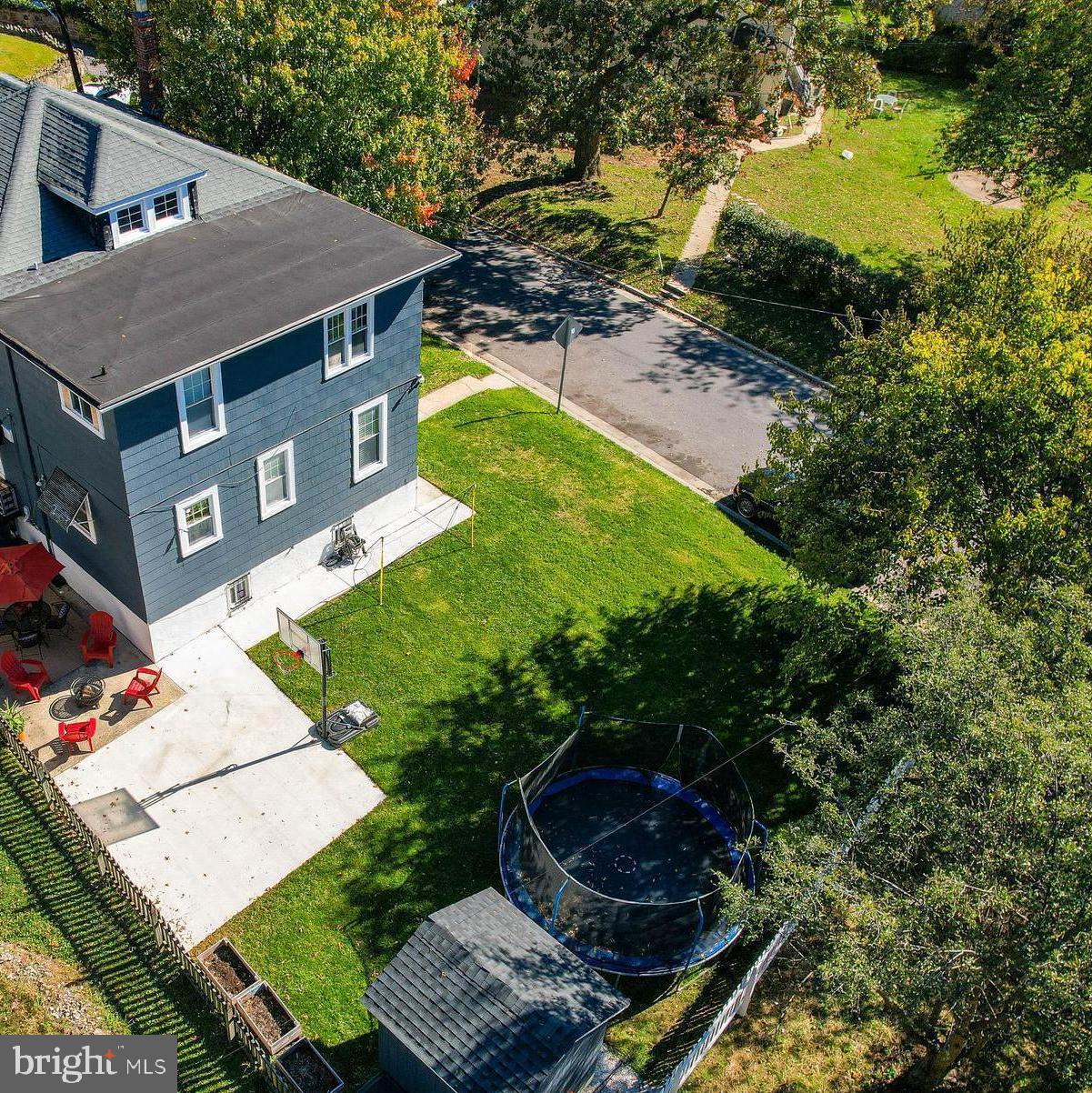 650 Orpington Road Baltimore, MD 21229 - Photo 46 of 57 rear yard