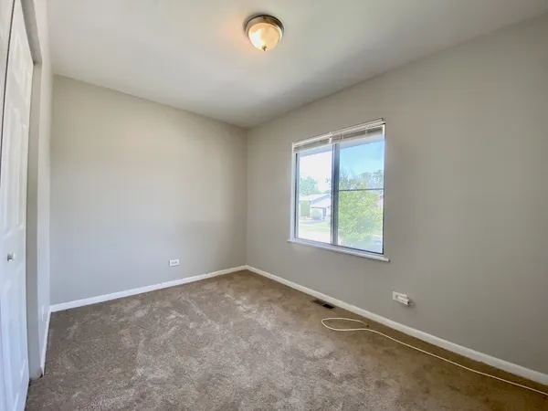 $190,000 | 17922 Normandy Lane, Hazel Crest, IL 60429
