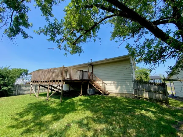 $190,000 | 17922 Normandy Lane, Hazel Crest, IL 60429