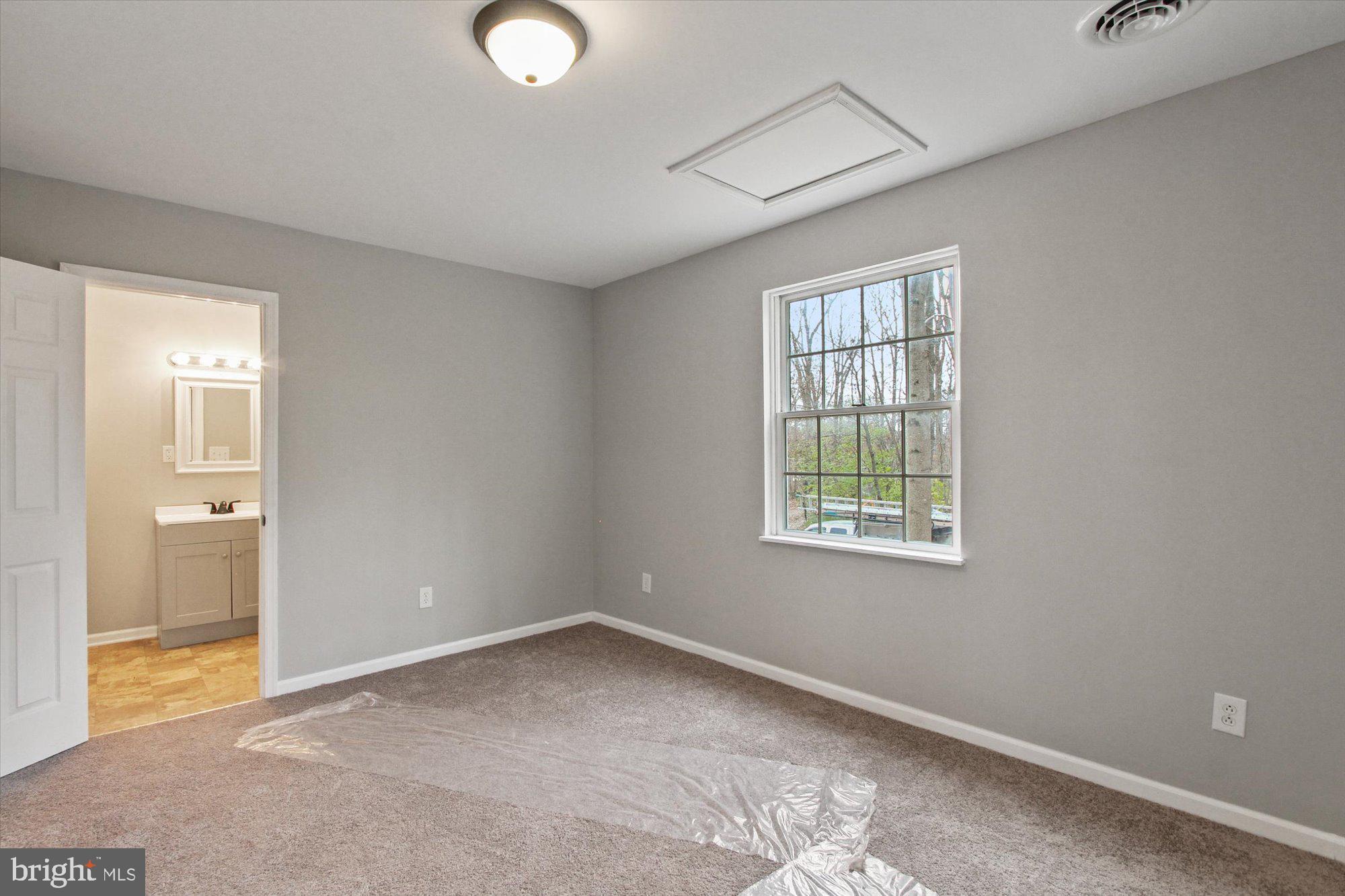 136 Rolling Road Delta, PA 17314 - Photo 16 of 36 Gallery Image 16
