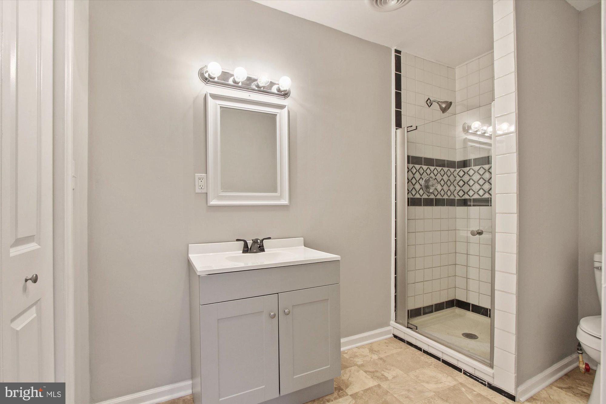 136 Rolling Road Delta, PA 17314 - Photo 18 of 36 Gallery Image 18