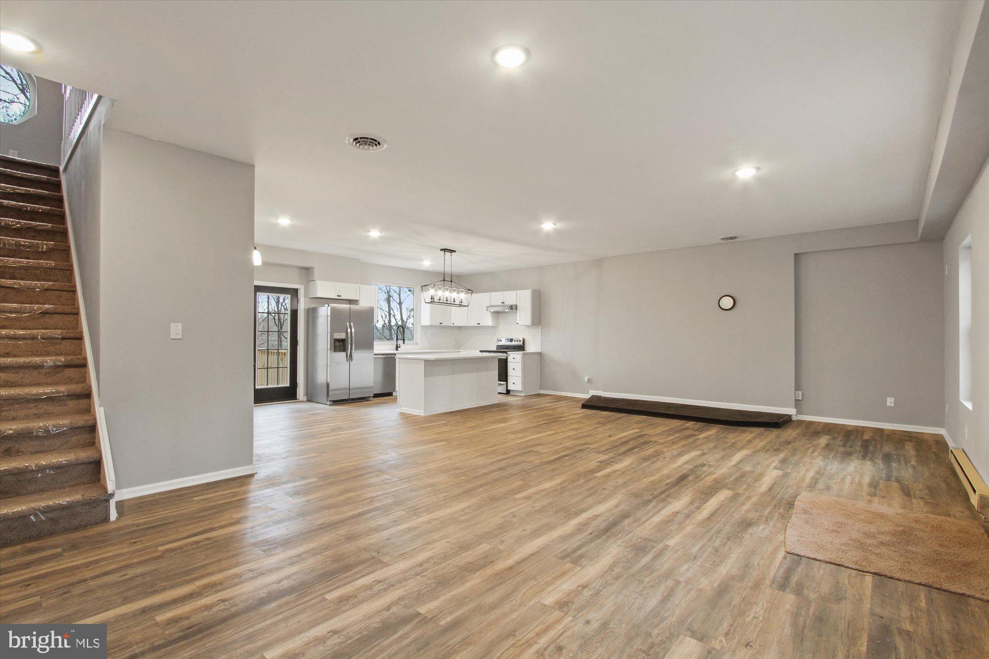 136 Rolling Road Delta, PA 17314 - Photo 5 of 36 Gallery Image 5