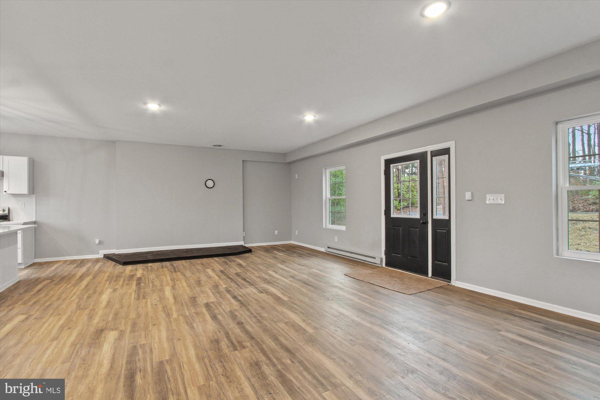 136 Rolling Road Delta, PA 17314 - Photo 6 of 36 Gallery Image 6