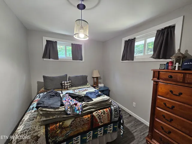 $525,000 | 353 Beach Grove Loop, Sharps Chapel, TN 37866