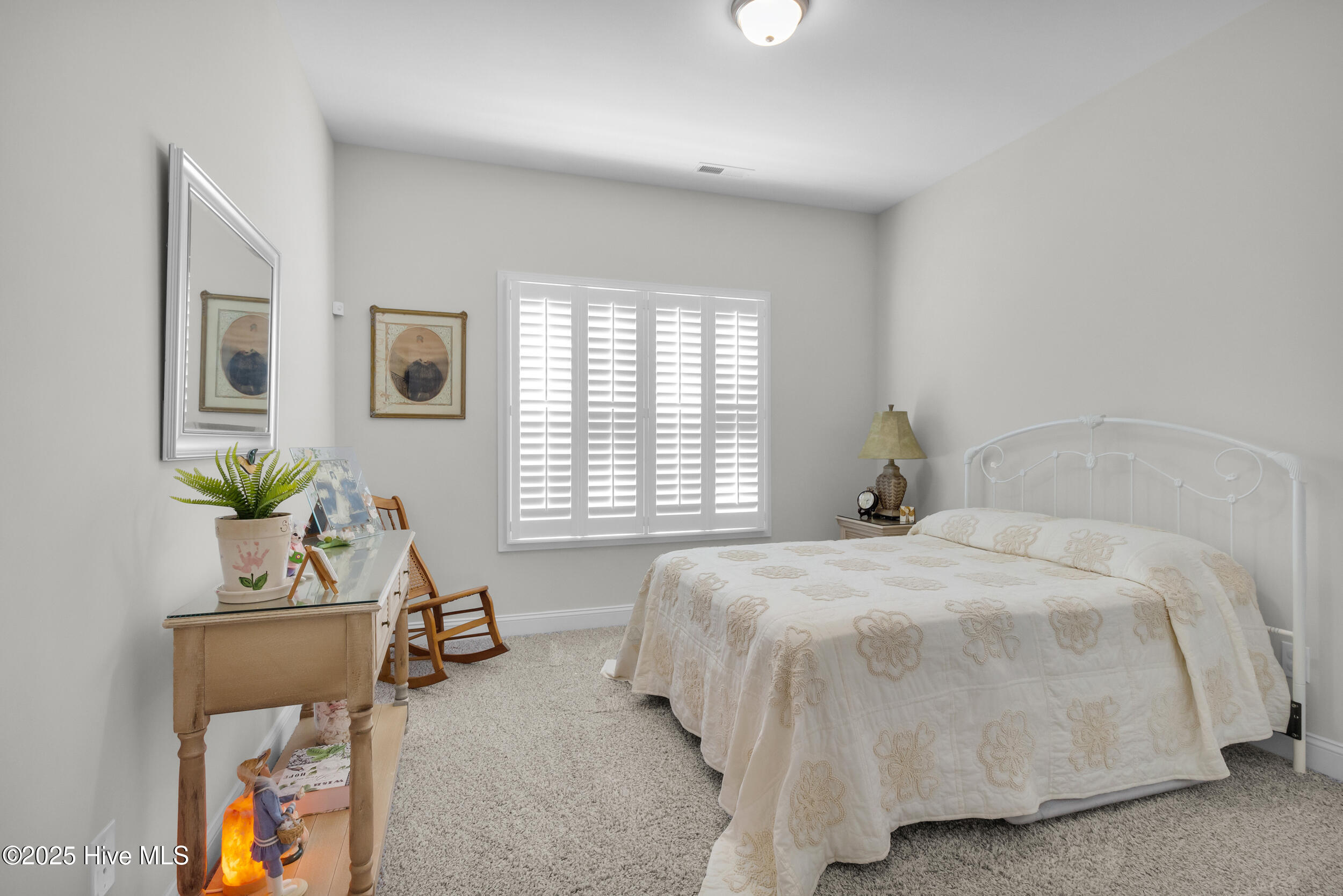 2014 Flounder Run New Bern, NC 28562 - Photo 17 of 30 Second Bedroom