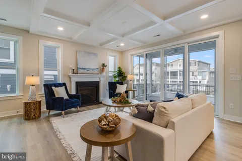 $1,925,000 | 57 Bayside Drive, Fenwick Island, DE 19944