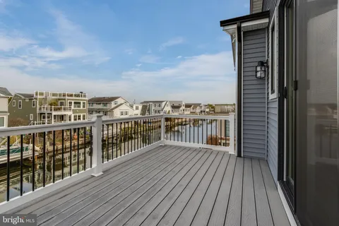 $1,925,000 | 57 Bayside Drive, Fenwick Island, DE 19944