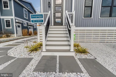 $1,925,000 | 57 Bayside Drive, Fenwick Island, DE 19944