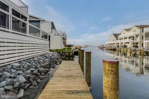 $1,925,000 | 57 Bayside Drive, Fenwick Island, DE 19944