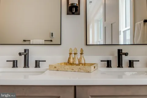 $1,925,000 | 57 Bayside Drive, Fenwick Island, DE 19944