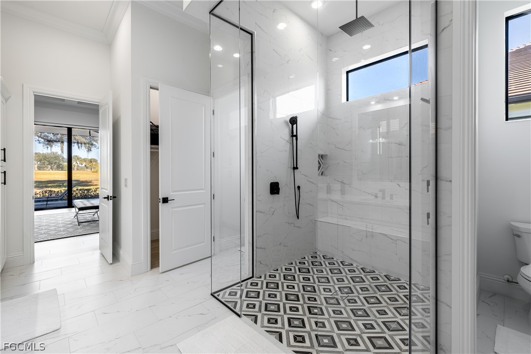 3337 Chestnut Grove Drive Alva, FL 33920 - Photo 36 of 50 a bathroom with a glass shower door