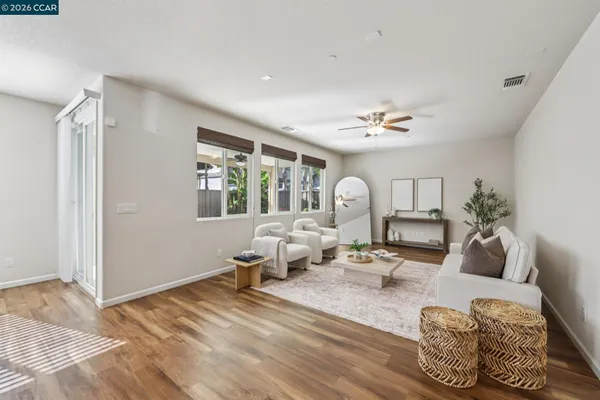 $699,900 | 251 Coolcrest Drive, Oakley, CA 94561