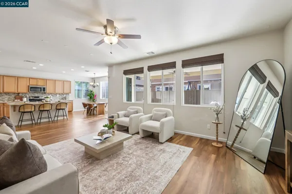 $699,900 | 251 Coolcrest Drive, Oakley, CA 94561