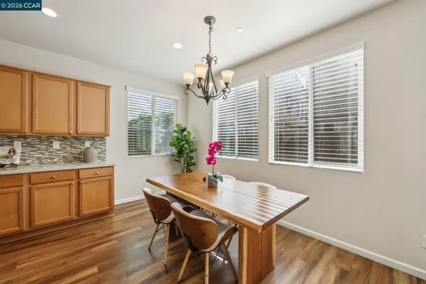 $699,900 | 251 Coolcrest Drive, Oakley, CA 94561