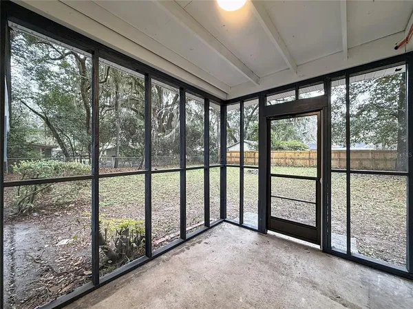 $3,000 | 1013 Northwest 15 Avenue, Gainesville, FL 32601