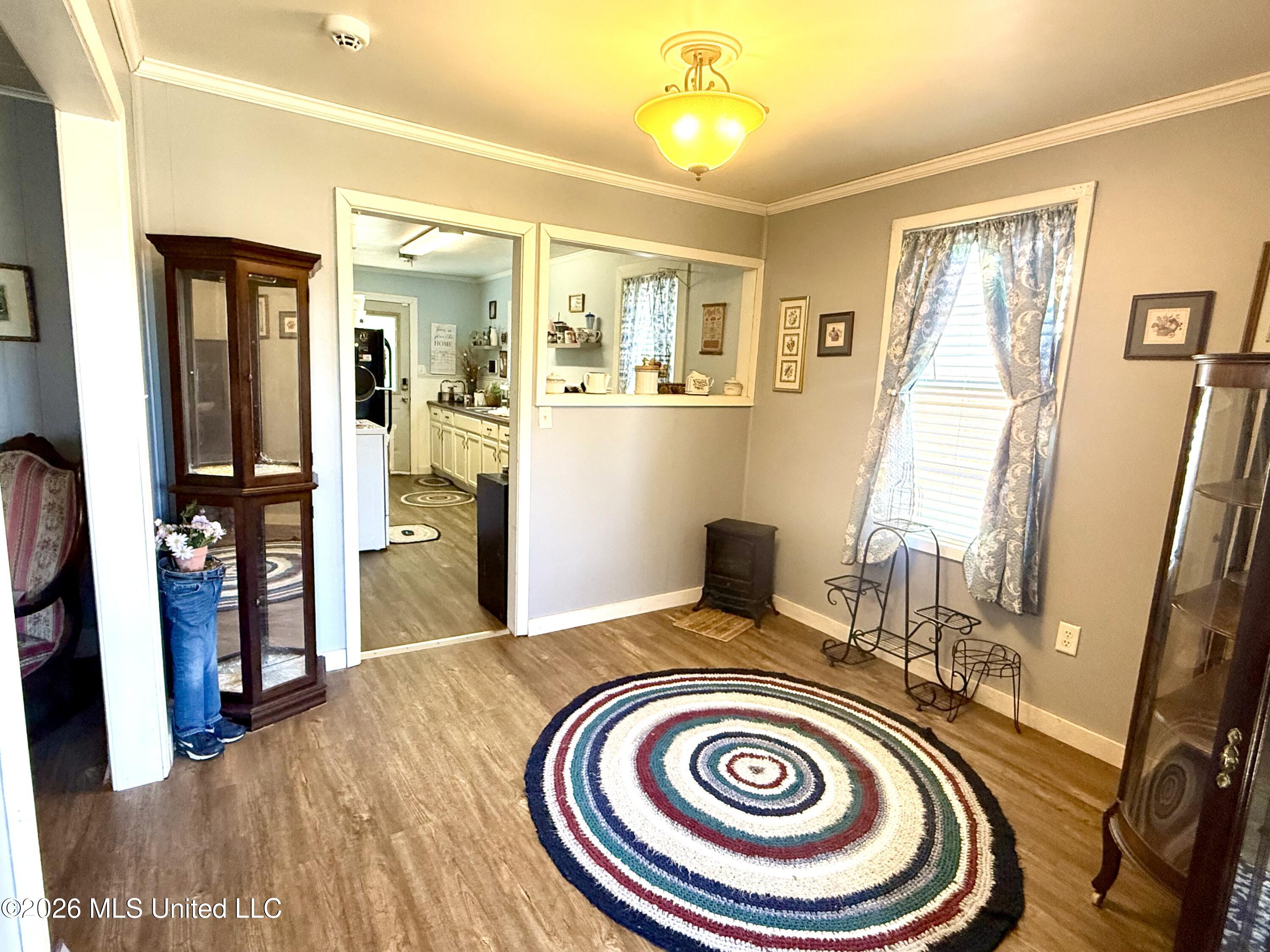 2221 Long Street Grenada, MS 38901 - Photo 4 of 14 IMG_6872