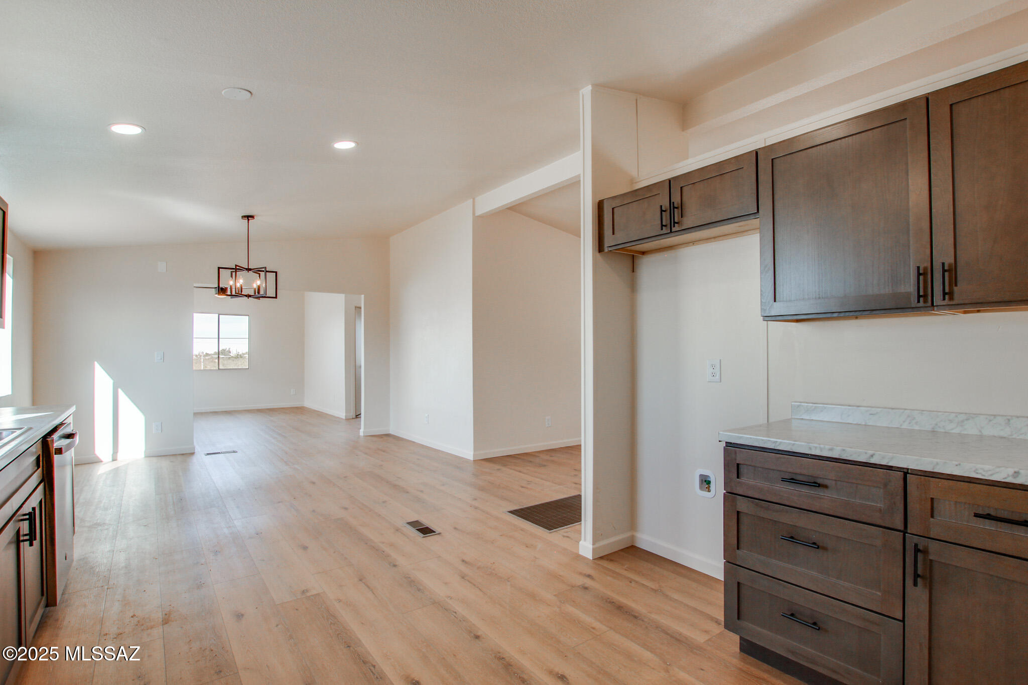 15881 West El Tiro Road Marana, AZ 85653 - Photo 4 of 41