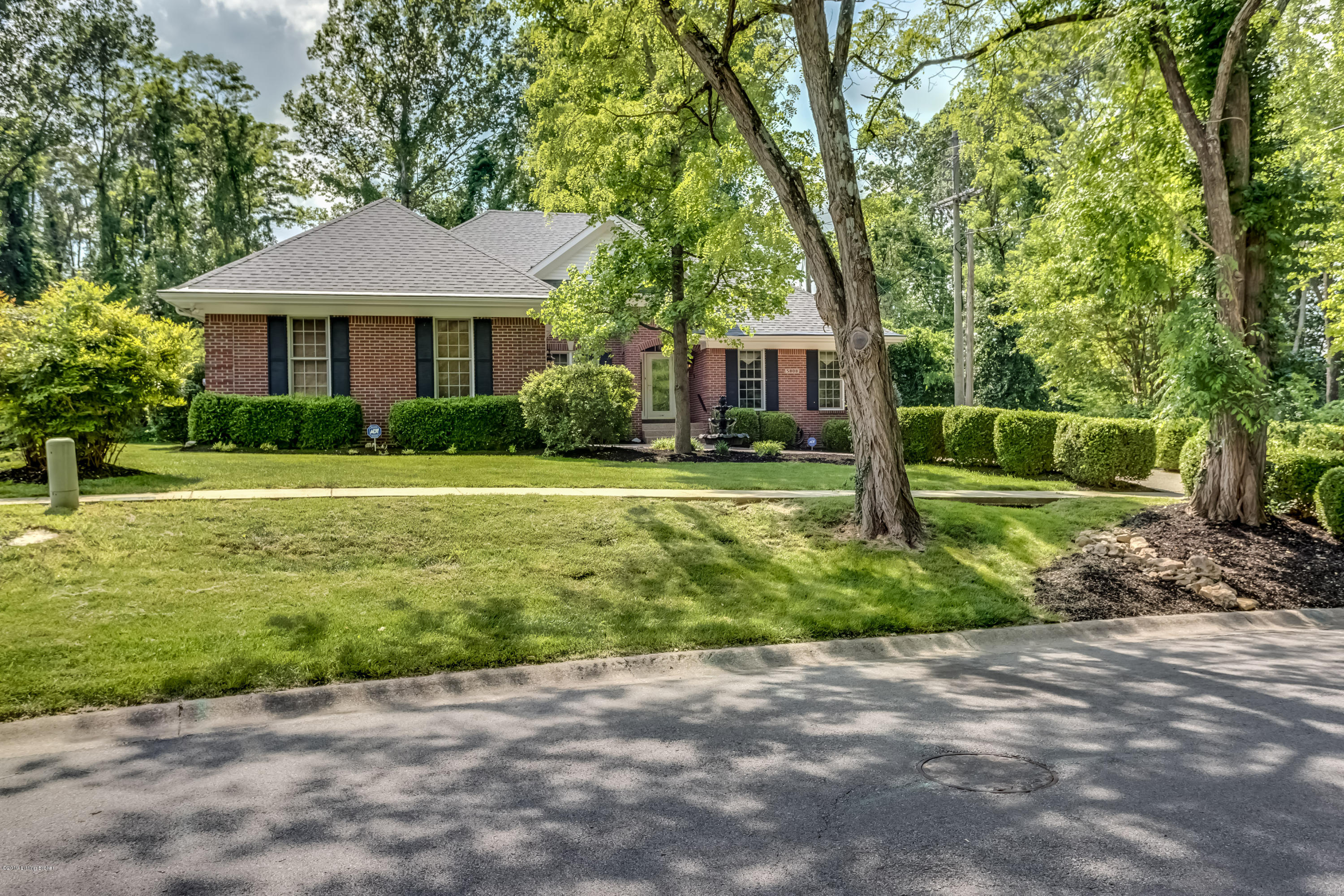 5808 Timber Ridge Drive Prospect, KY 40059 - Photo 44 of 50 H70A0322-A