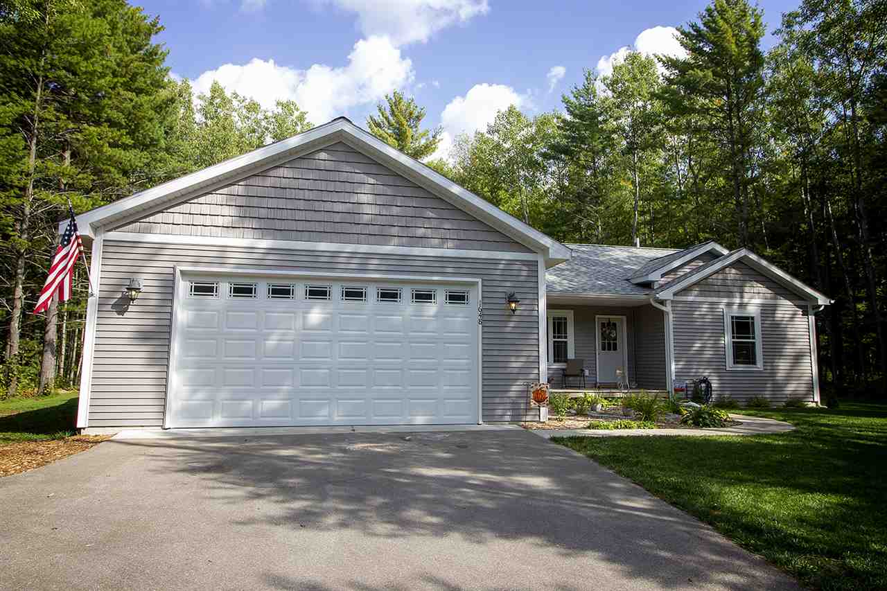 1648 Round Lake Road Interlochen, MI 49643 - Photo 33 of 33 1880300-32.JPG