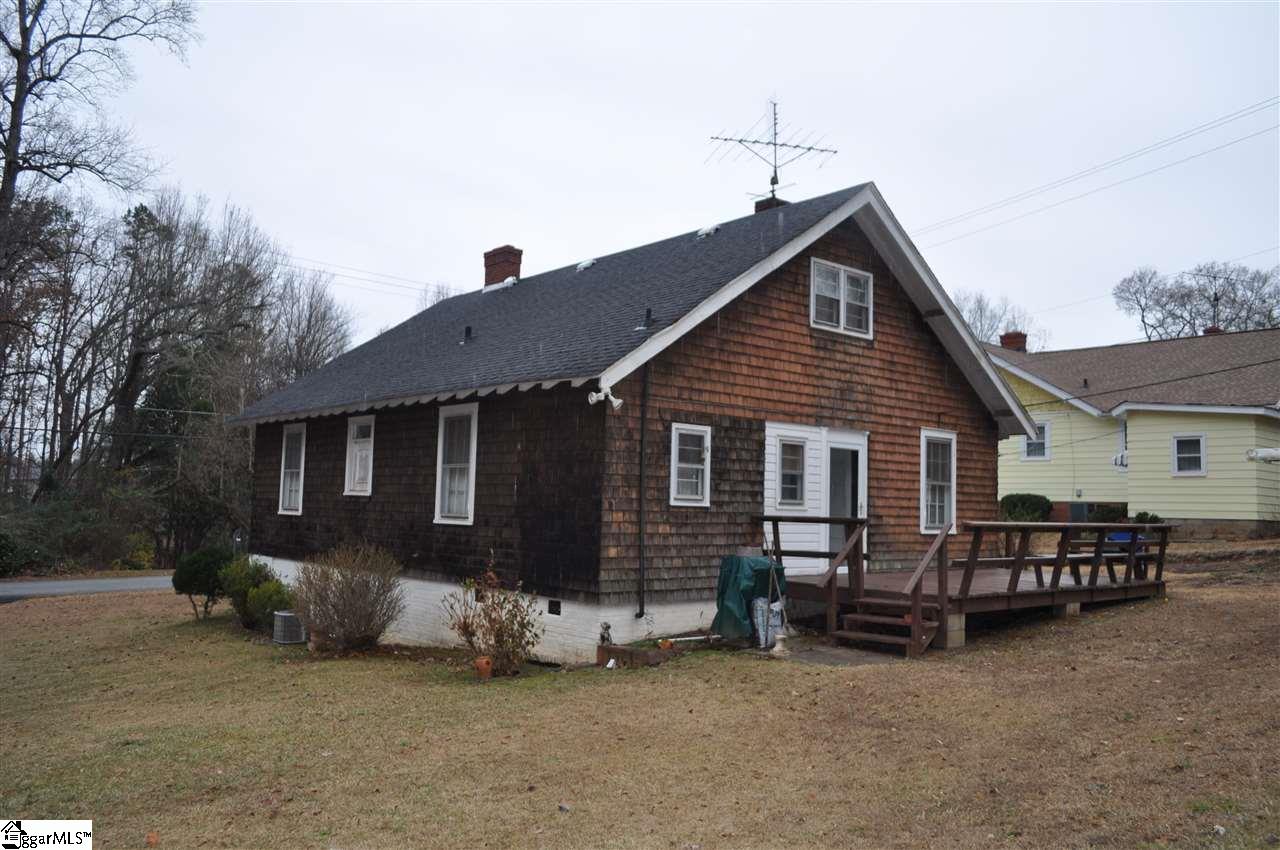 13 Spring Street Drayton, SC 29307 - Photo 1 of 16 Gallery Image 1